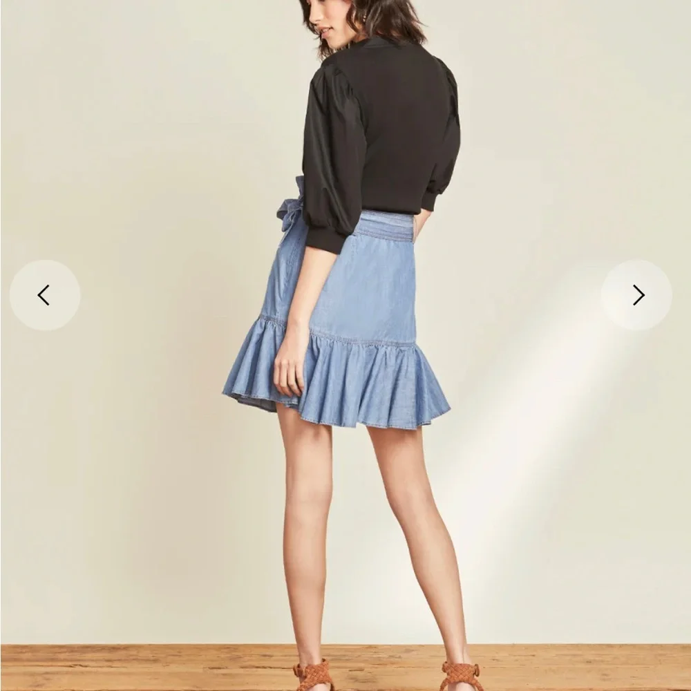 Veronica beard Memphis Denim skirt - Picture 3 of 9